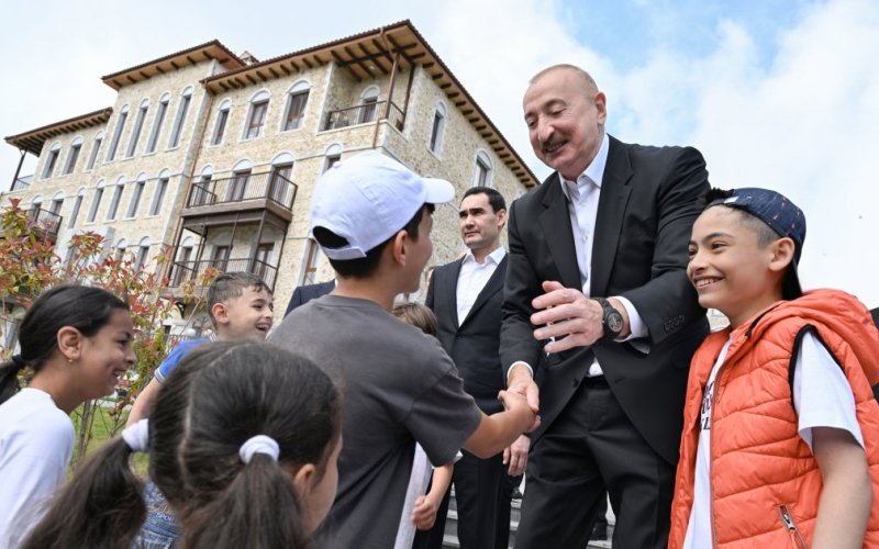 2026/06/6-1782216576.jpg + Azerbaijani, Turkmen presidents visit first residential complex built in Shusha City News about - Azerbaijani, Turkmen presidents visit first residential complex built in Shusha City