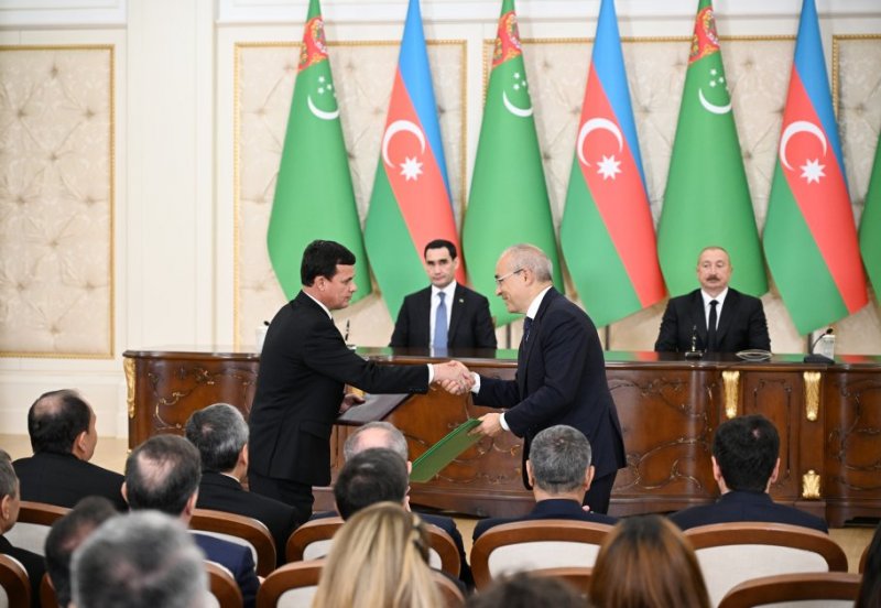 News about - Azərbaycan ilə Türkmənistan arasında imzalanmış sənədlər mübadilə olunub -   YENİLƏNİB  