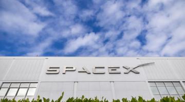 SpaceX gets US approval to test new Starfall capsules for space manufacturing