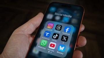 Maldives plans to restrict social media use for under-16s
