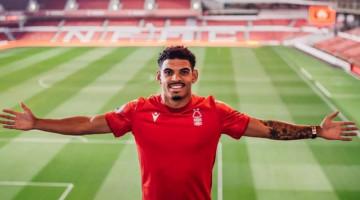 PSJ İngiltərə klubunun futbolçusu Morqan Qibbs-Uaytı transfer etmək istəyir