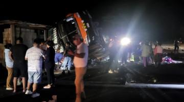 Peruda avtobus qəzasında 11 nəfər ölüb, 20 nəfər yaralanıb