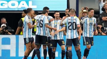 Messi yenə səhnədə: Argentina 3 xal qazandı