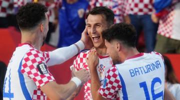 Croatia edge Panama to claim first World Cup victory