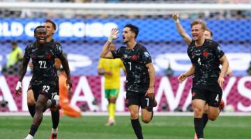 Canada beat South Africa to reach Round of 16