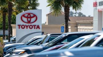 Toyota reports fourth straight monthly decline in global sales