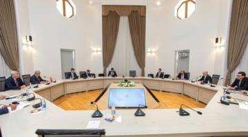 Azerbaijan, Kyrgyzstan discuss energy partnership prospects