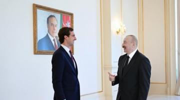 President Ilham Aliyev shows commemorative gift from Trump to U.S. Assistant Secretary of State
