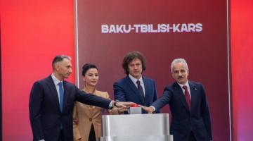   Bakı-Tbilisi-Qars dəmir yolu yeni mərhələdə  