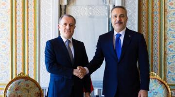 Azerbaijani, Turkish foreign ministers meet in Istanbul