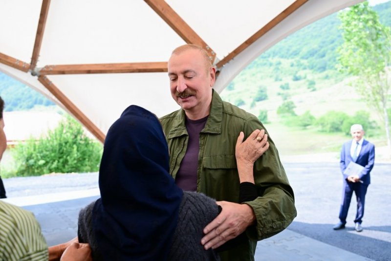 News about -   President Ilham Aliyev inspects restoration works in Shusha’s Kichik Galaderesi village, meets with returning residents  