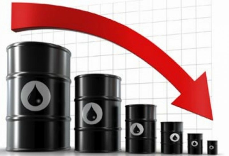 Dünya bazarlarında Brent nefti yenidən ucuzlaşıb