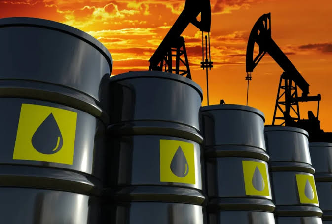 Dünya bazarlarında Brent neftinin qiyməti 78 dolları ötüb