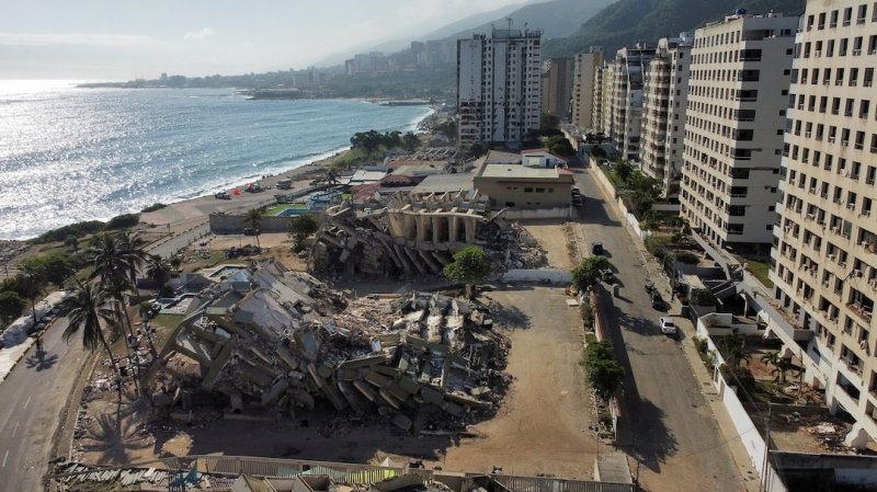 Venezuela earthquake death toll climbs to 4,118