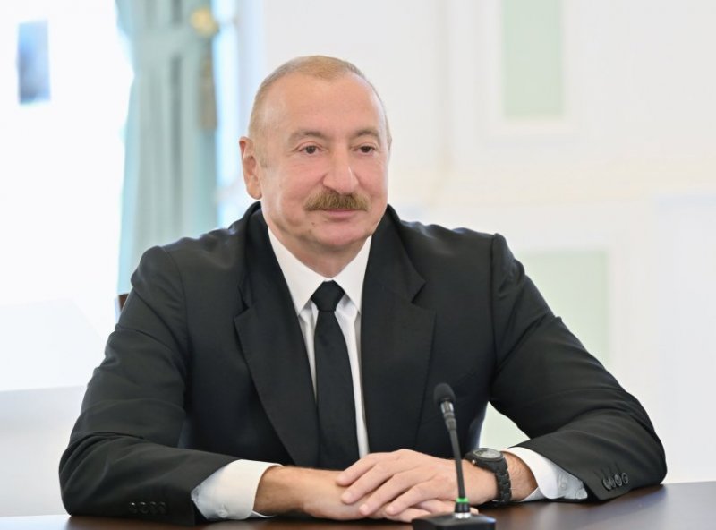 2026/07/17840-1784023585.jpg + Prezident İlham Əliyevin Şuşada Slovakiya Prezidenti ilə geniş tərkibdə görüşü olub - YENİLƏNİB News about - Prezident İlham Əliyevin Şuşada Slovakiya Prezidenti ilə geniş tərkibdə görüşü olub - YENİLƏNİB