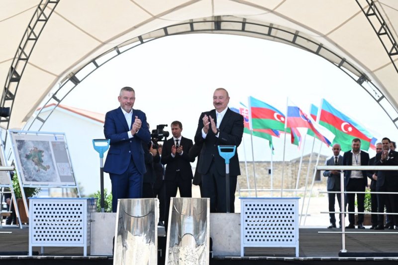 2026/07/17840-1784024308.jpg + Azərbaycan və Slovakiya prezidentləri Ağdamın Baş Qərvənd kəndində görülən işlərlə tanış olublar News about - Azərbaycan və Slovakiya prezidentləri Ağdamın Baş Qərvənd kəndində görülən işlərlə tanış olublar