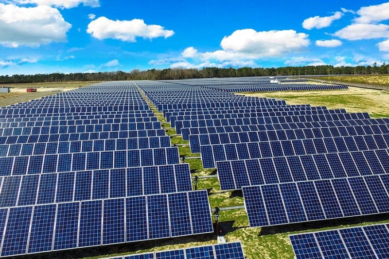Avropada elektrik enerjisinin 25 %-i ilk dəfə Günəş panelləri hesabına əldə edilib