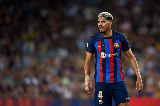 Atletiko Ronald Arauxonu transfer etmək istəyir