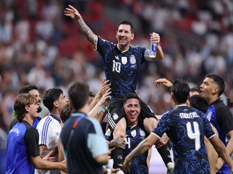 DÇ-2026: Argentina İngiltərəni məğlub edərək finala vəsiqə qazandı