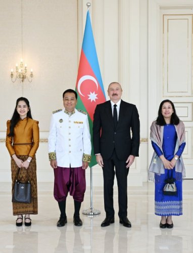 2026/07/17842-1784274784.jpg + Prezident İlham Əliyev Kambocanın Azərbaycanda yeni təyin olunmuş səfirinin etimadnaməsini qəbul edib News about - Prezident İlham Əliyev Kambocanın Azərbaycanda yeni təyin olunmuş səfirinin etimadnaməsini qəbul edib