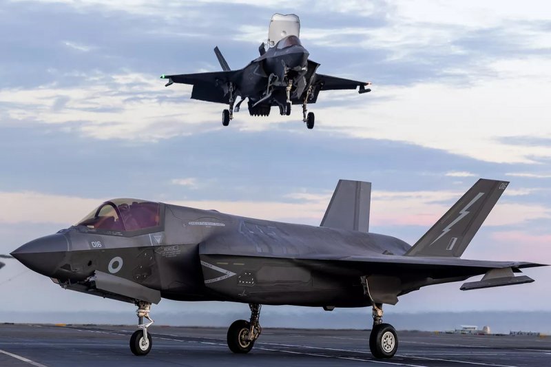 US conducts new wave of strikes against Iran