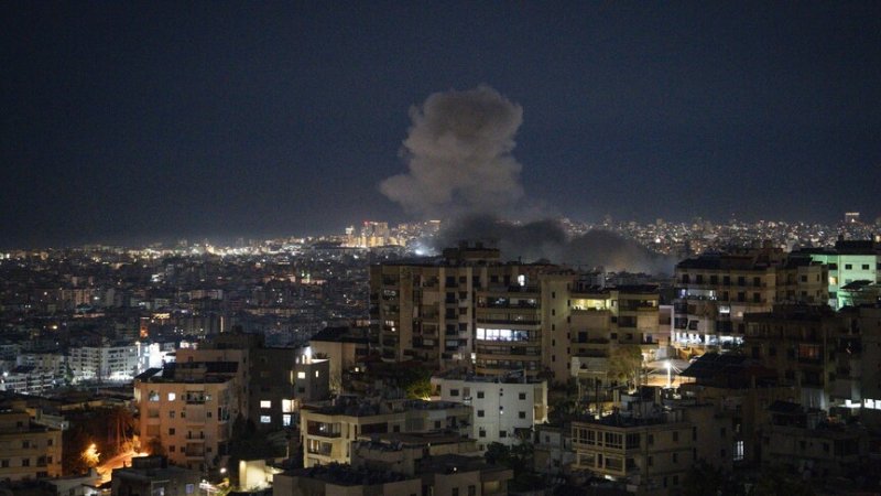 One killed, several wounded in US overnight strikes on Iran