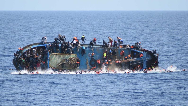 Over 140 migrants feared dead after boat capsizes off Mauritania