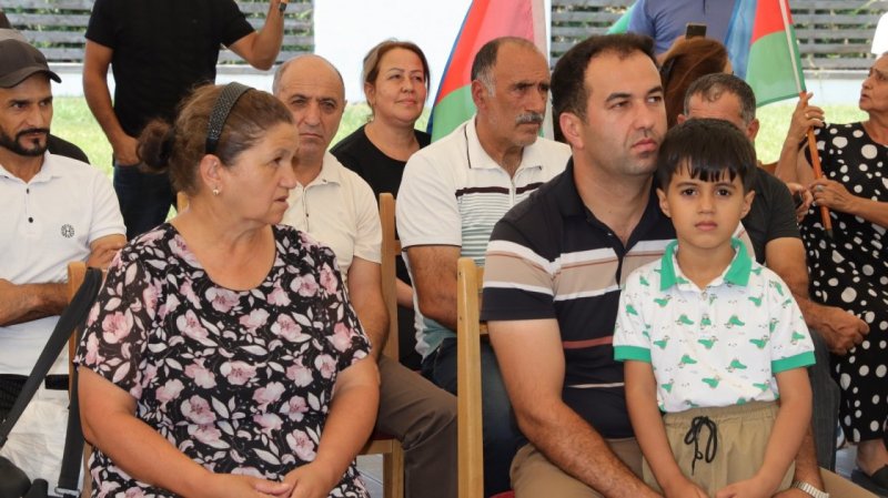 2026/07/17848-1784893426.jpg + Xocalı və Ağdərəyə köç davam edir: 53 ailəyə evlərinin açarları təqdim olunub News about - Xocalı və Ağdərəyə köç davam edir: 53 ailəyə evlərinin açarları təqdim olunub