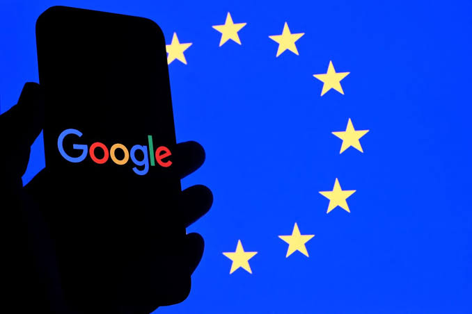 EU slaps Google with 890 million euros