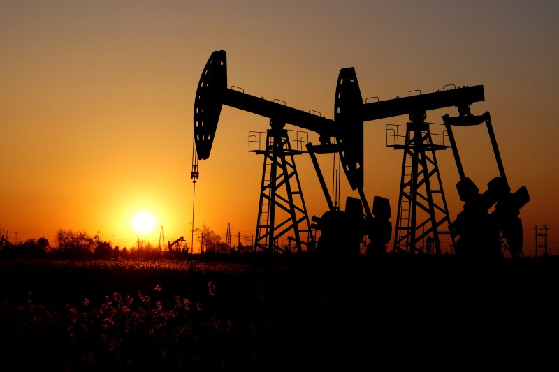 Oil prices break $100 as Middle East tensions rattle markets