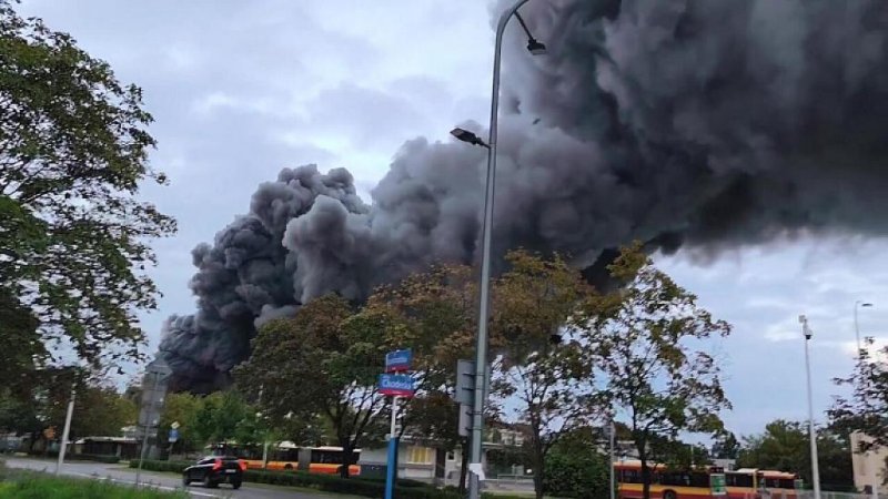 Barselona metrosunda yanğın: 137 nəfər tüstüdən zəhərlənib