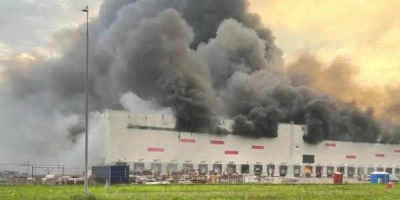 Ukrainian drones hit Russia's Ryazan logistics hub and oil refinery