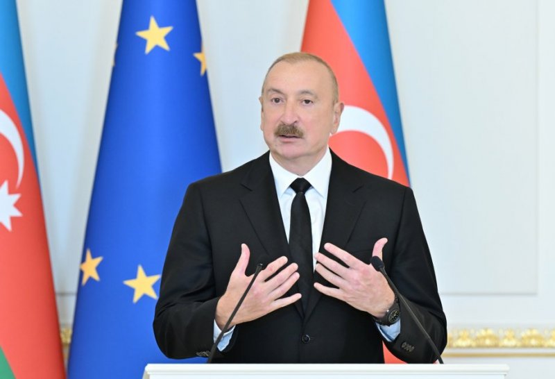 President: Today, volume of cargo through Azerbaijan in all directions is growing