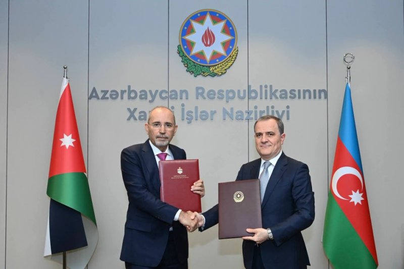 Azerbaijan, Jordan sign visa-free travel and energy deals