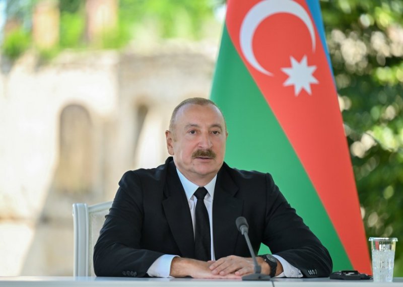 News about -   Azərbaycan və Slovakiya prezidentləri mətbuata bəyanatlarla çıxış ediblər - YENİLƏNİB  