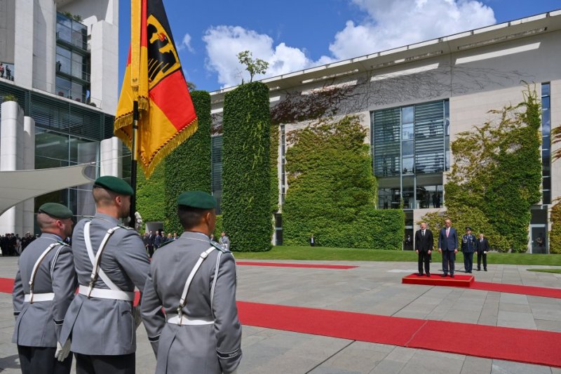 News about -   President Ilham Aliyev welcomed in Berlin with official ceremony  