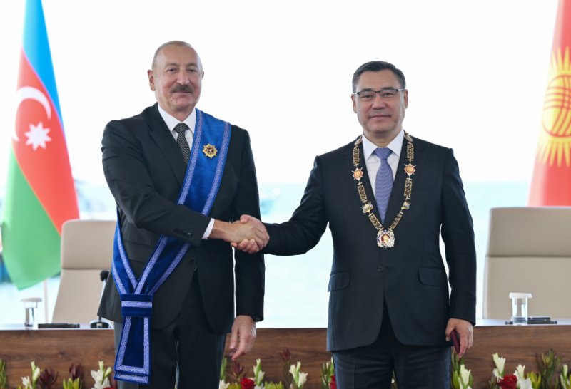   Azərbaycan və Qırğızıstan prezidentlərinin təltifolunma mərasimi keçirilib 