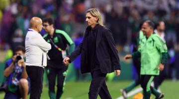 Beccacece steps down as Ecuador head coach