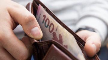 Azərbaycan əhalisinin gəlirləri 10 %-dən çox artıb