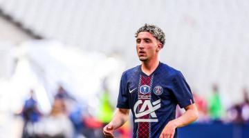 PSJ gənc futbolçusu Adam Ayari ilə müqaviləni rəsmiləşdirib