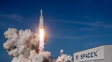 “SpaceX” 2027-ci ildən kosmosa data mərkəzləri göndərəcək