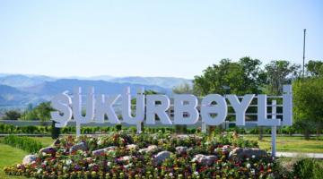 Şükürbəyli kəndində daha 9 ailəyə evlərinin açarları təqdim olunub