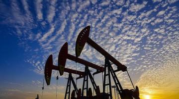 Dünya bazarında neftin qiyməti 4%-dən çox artıb