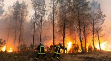 EU deploys aircraft, crews to battle France, Spain wildfires