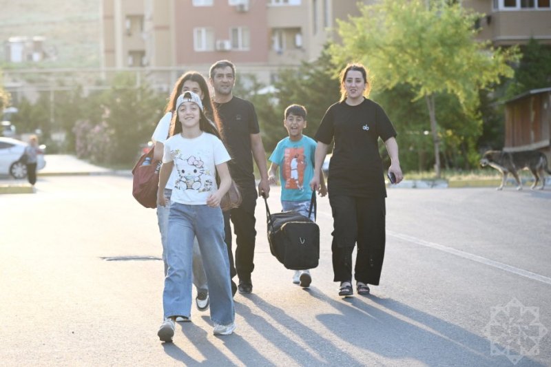 2026/07/w-161-1783484998.jpg + Şuşa və Xocavəndə növbəti köç karvanları yola salınıb News about - Şuşa və Xocavəndə növbəti köç karvanları yola salınıb
