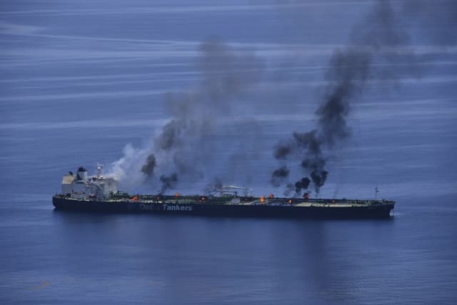 Husilər Qırmızı dənizdə Səudiyyə Ərəbistanı tankerinə ballistik raketlərlə zərbə endirib
