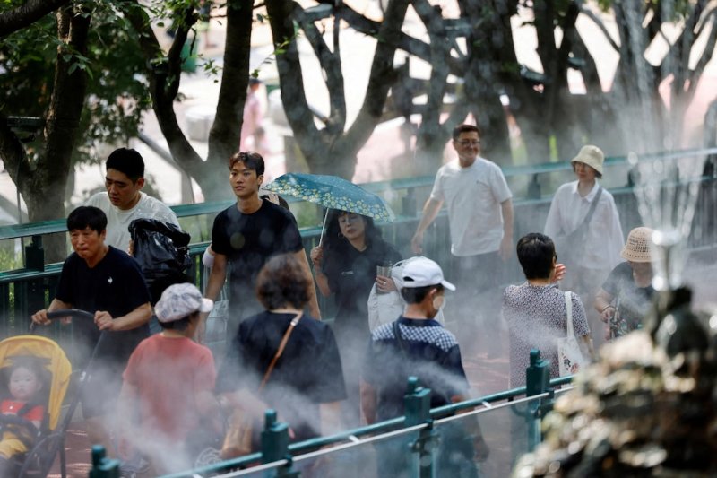 South Korea's Lee orders full government response as record heat wave claims 21 lives