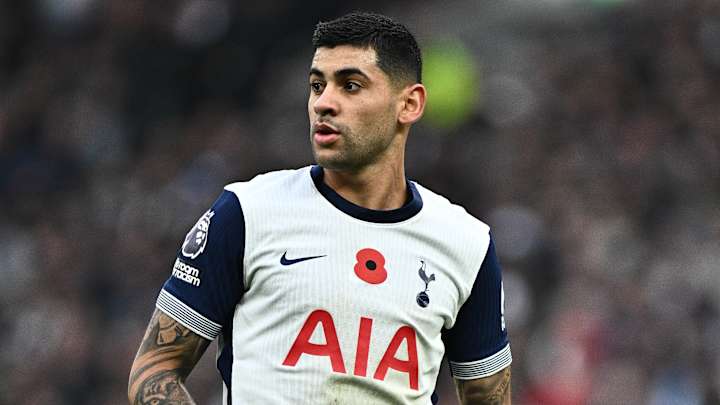 Arsenal Tottenhemin kapitanı Kristian Romeronu transfer etməyi planlaşdırır