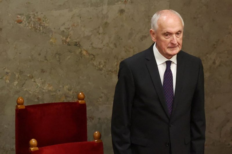 Hungary elects Andras Baka as new president