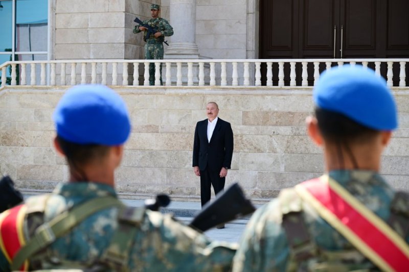 2026/08/3-1786473540.jpg + Prezident Naxçıvanda yeni komando hərbi hissələrinə Döyüş bayraqlarının verilməsi mərasimində iştirak edib News about - Prezident Naxçıvanda yeni komando hərbi hissələrinə Döyüş bayraqlarının verilməsi mərasimində iştirak edib